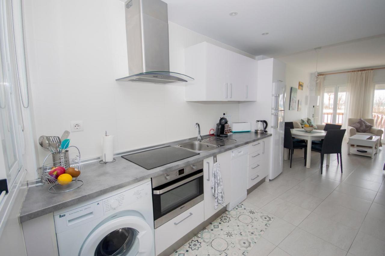 קוניל דה לה פרונטרה Apartamento Con Vistas Al Mar מראה חיצוני תמונה