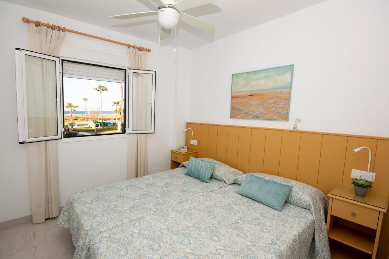 קוניל דה לה פרונטרה Apartamento Con Vistas Al Mar מראה חיצוני תמונה